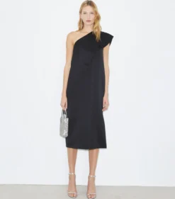 CAPEKLEID AUS SATIN