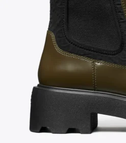 CHELSEA BOOT MIT T-MONOGRAMM UND PROFILSOHLE