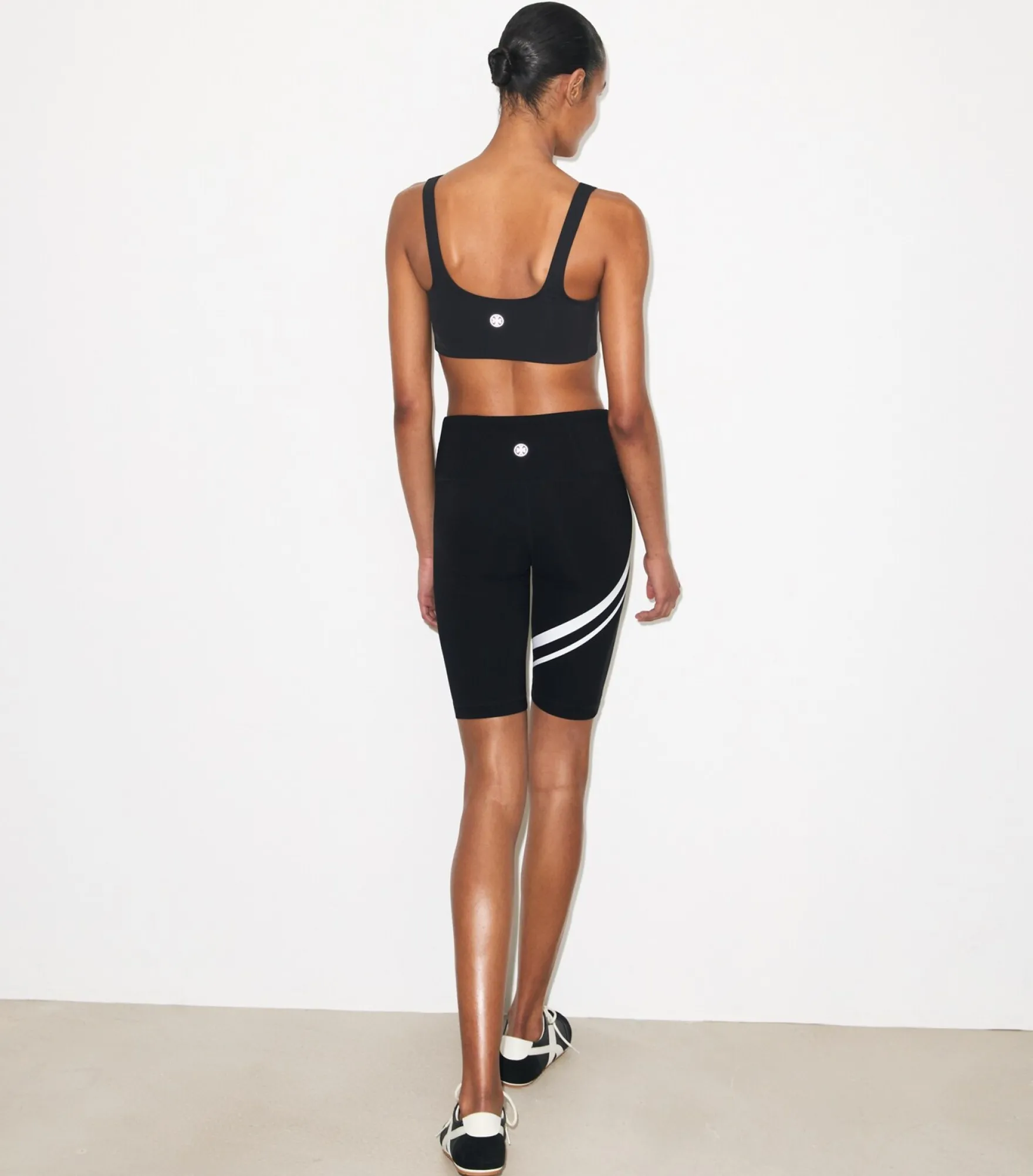 CHEVRON-BIKERSHORTS