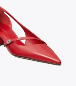 D'ORSAY PUMPS MIT DOPPEL-T-SCHNALLE
