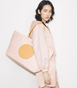 ELLA TOTE BAG MIT TWIST-EFFEKT