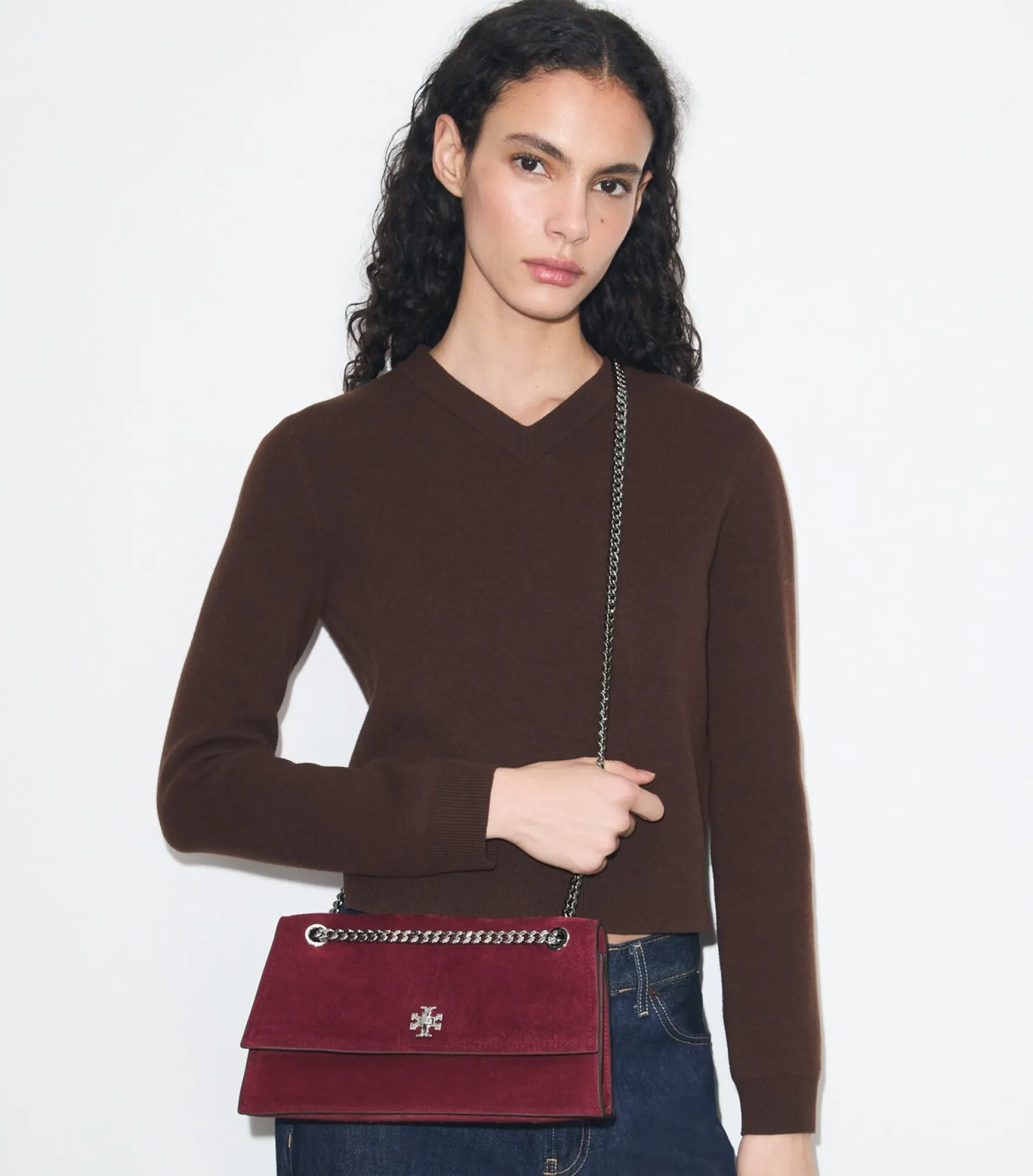 KIRA SCHULTERTASCHE AUS WILDLEDER MIT DREHVERSCHLUSS