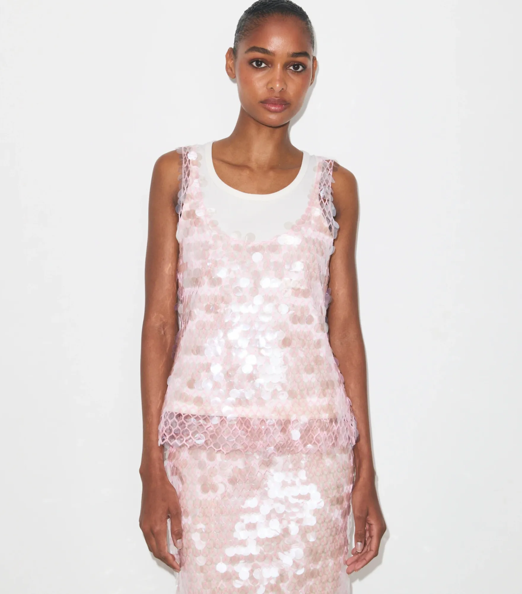MESH-TOP MIT PAILLETTEN