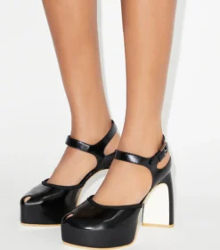 PEEPTOE-SANDALE MIT PLATEAUSOHLE