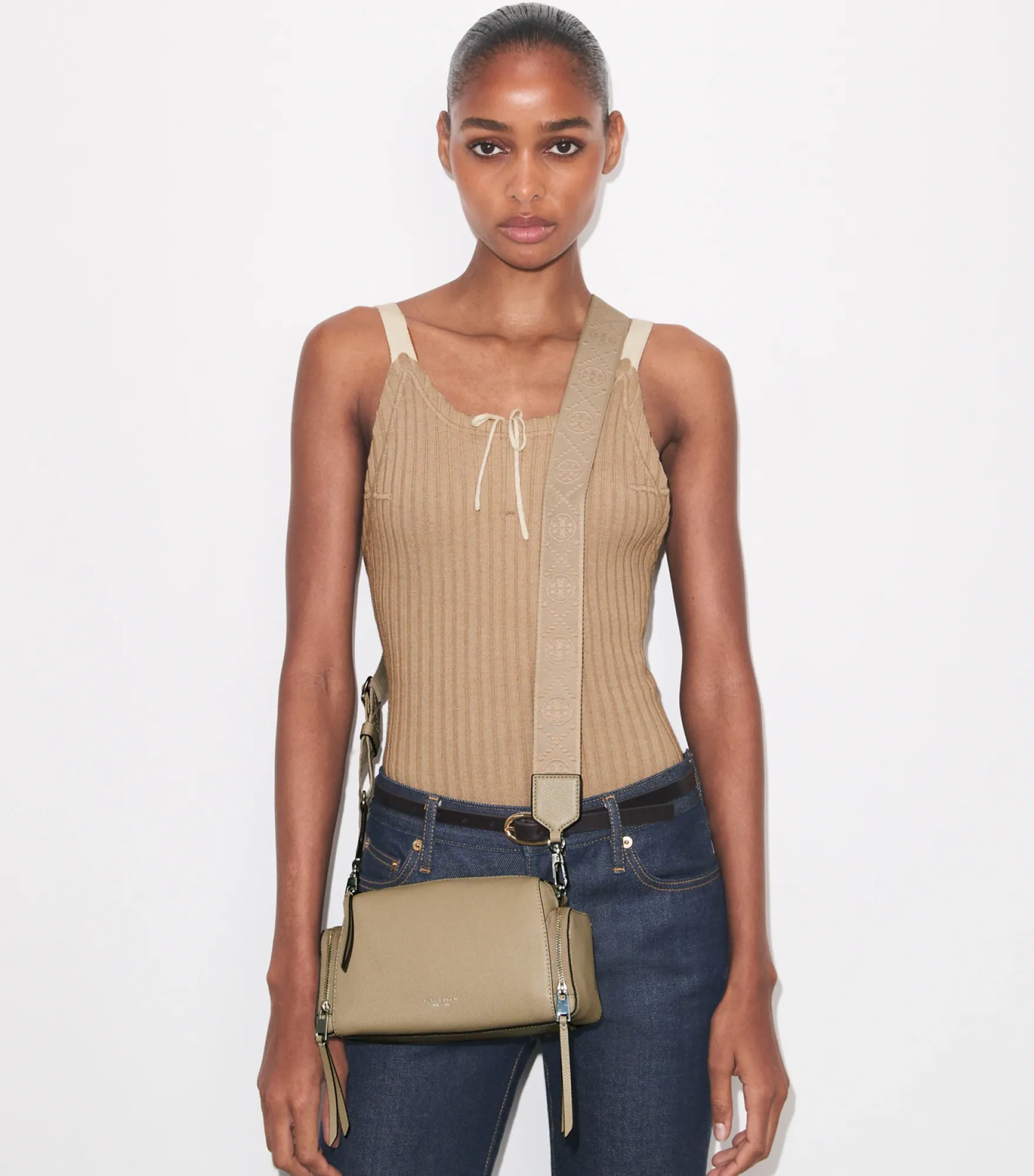 PERRY VOYAGER CROSSBODY BAG