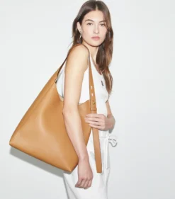 ROMY HOBO BAG