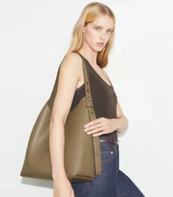 ROMY HOBO BAG