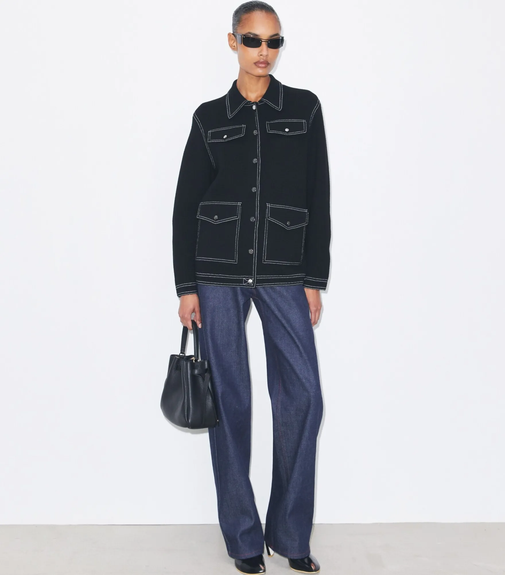 WOLLJACKE MIT STEPPNÄHTEN